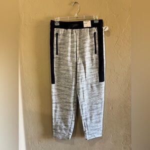NWT- 🏃 Arizona Husky boys joggers 🏃